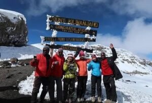 Kilimanjaro 6 Days Machame Route Luxury Trekking – Premium Climb